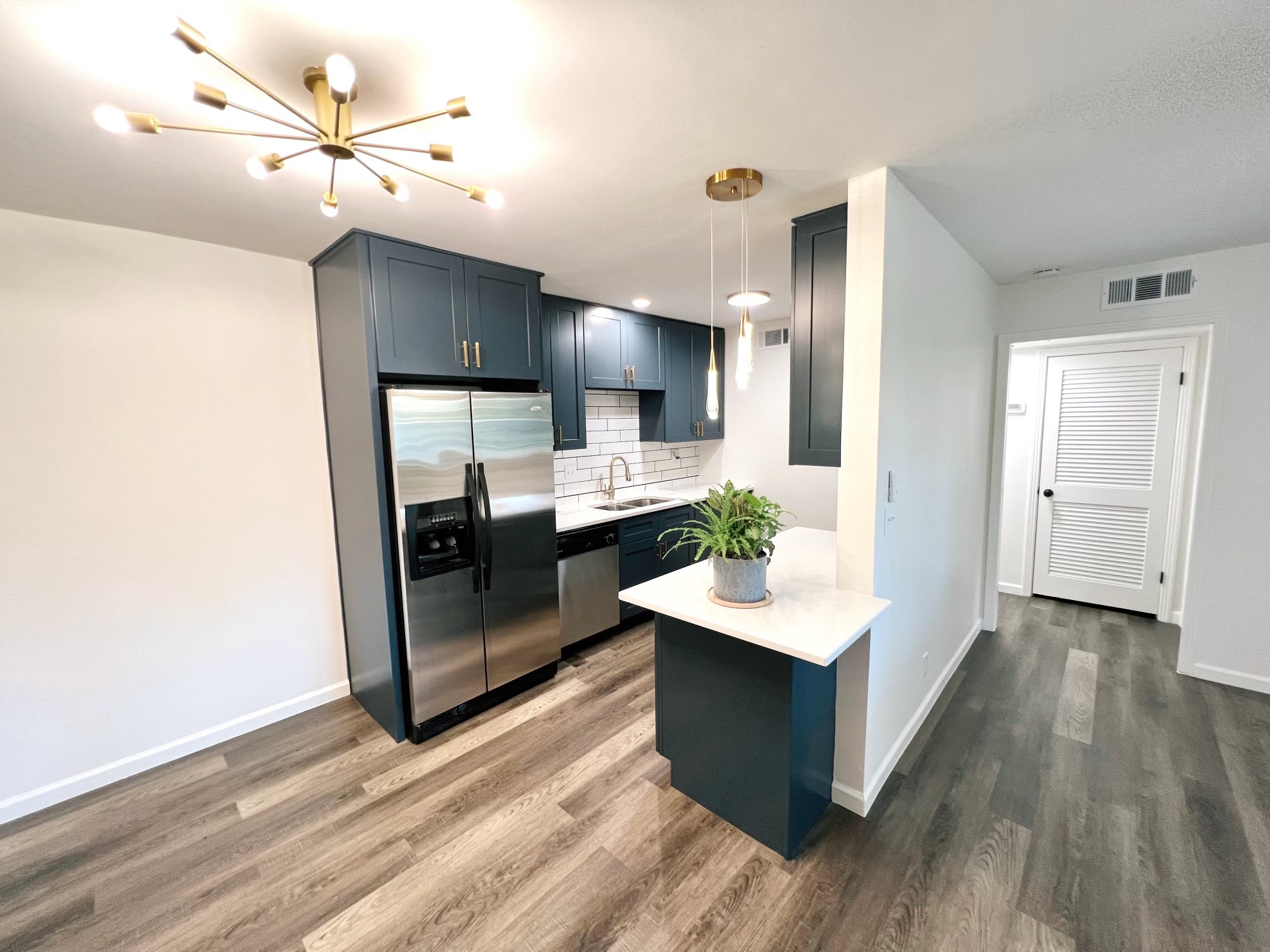 2929 Selena Dr E74