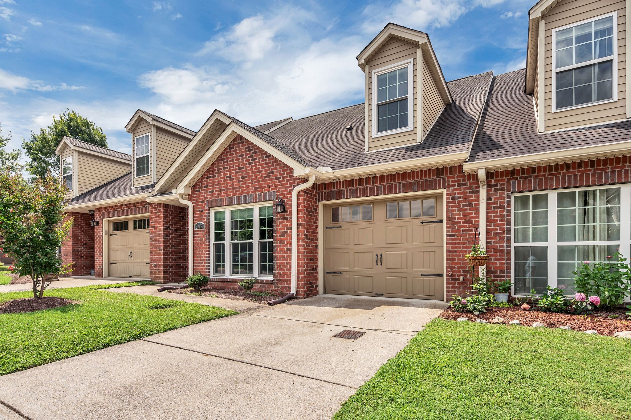 3003 Whitland Crossing Dr