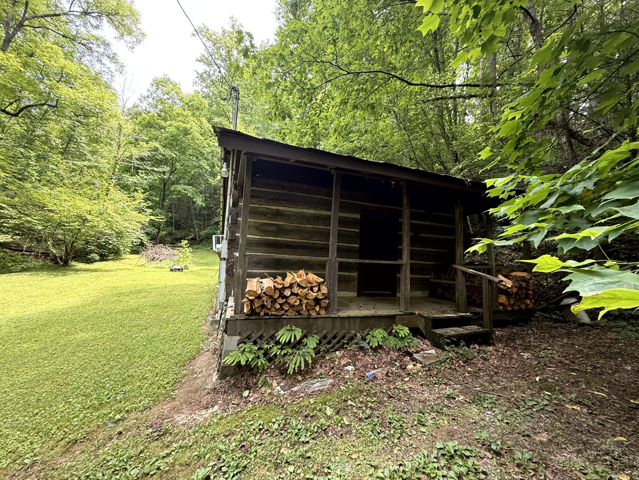 2110 Duck Pond Ln
