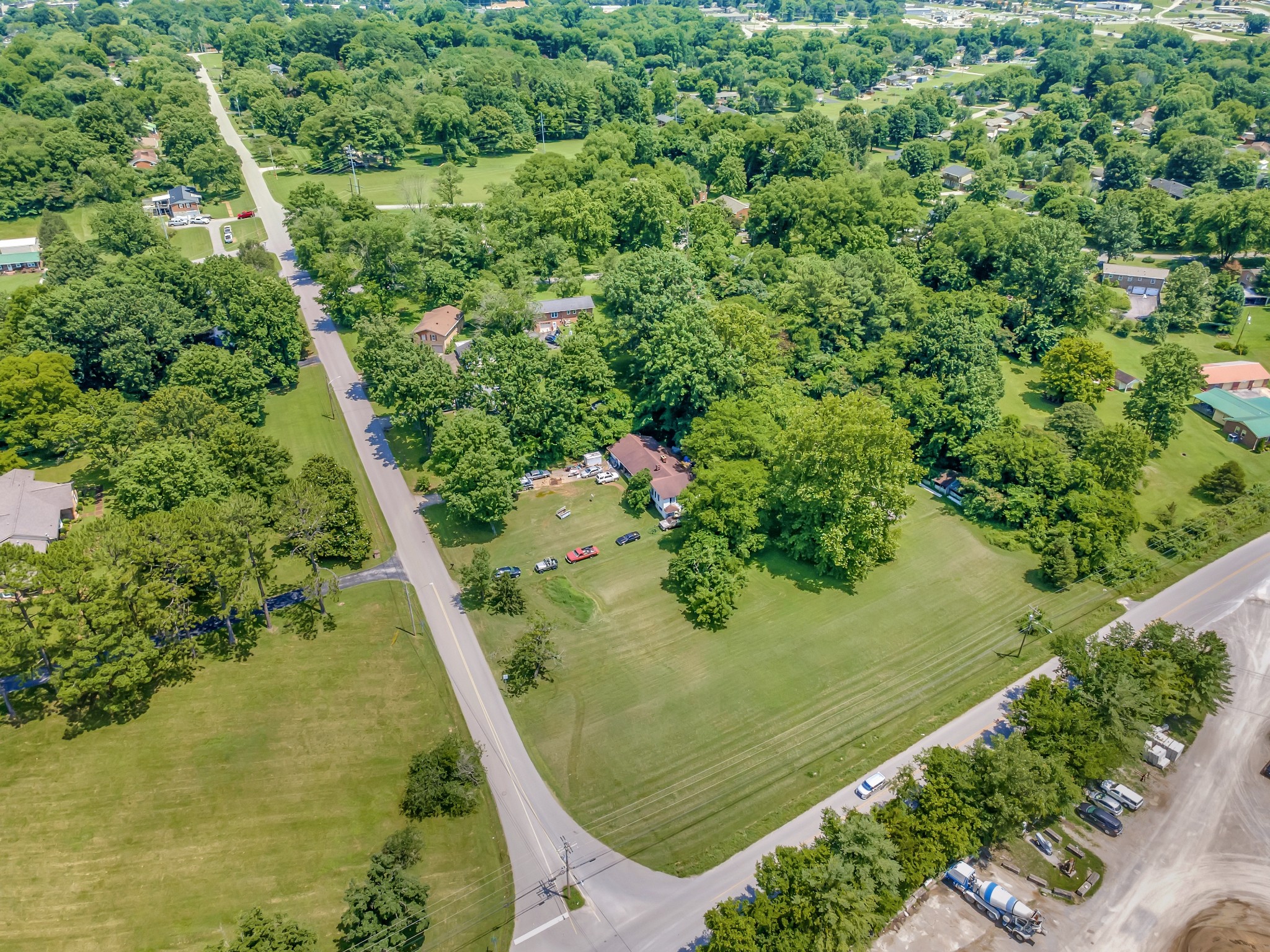 303 W Hardin Dr