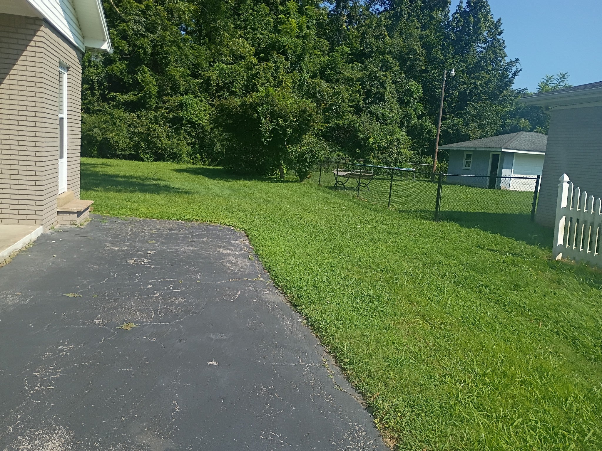203 Sunset Dr