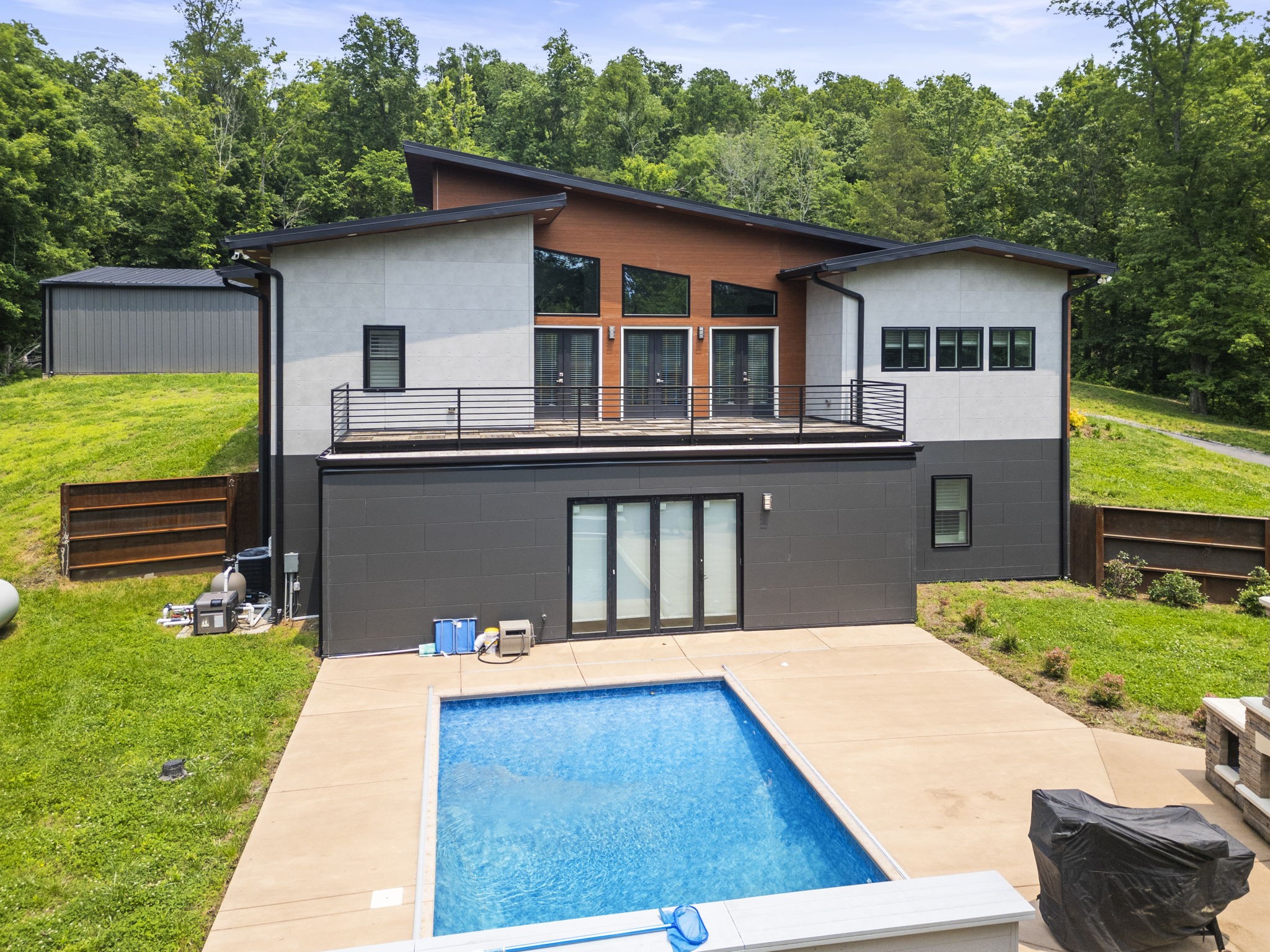 349 Chipman Rd