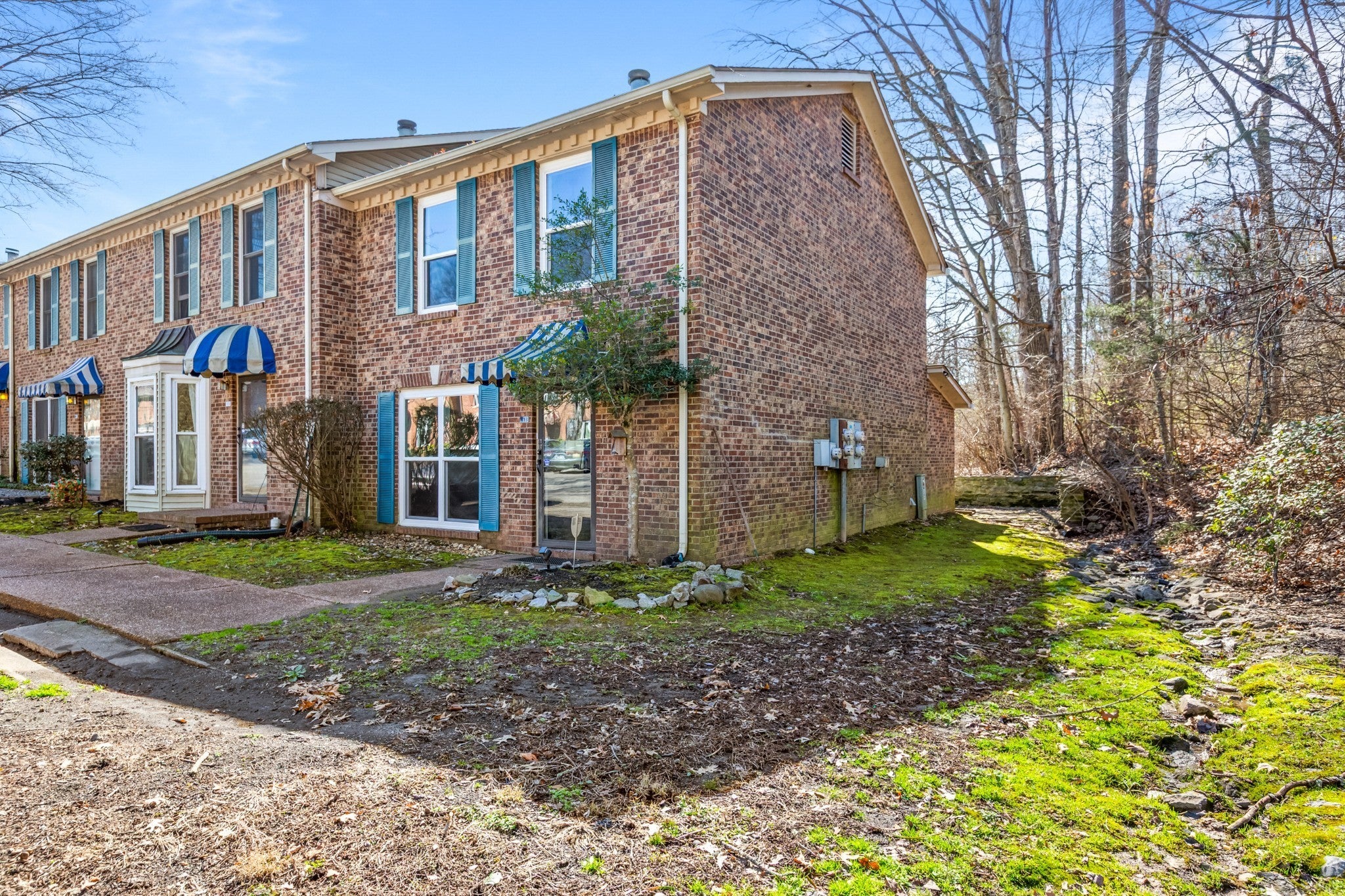 513 Williamsburg Dr