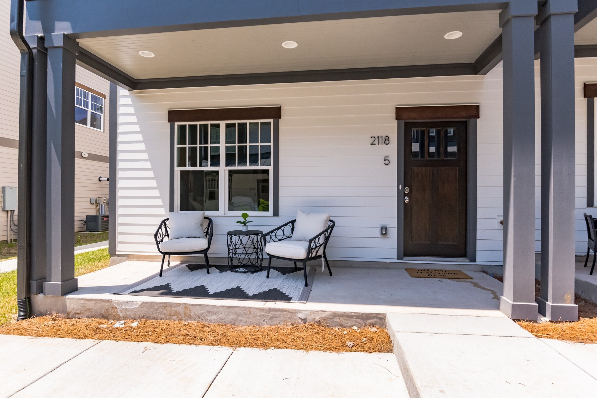 2118 Elliott Ave 5
