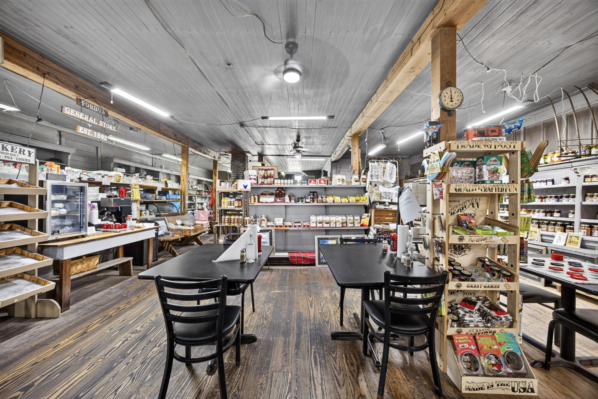 3902 N York Hwy