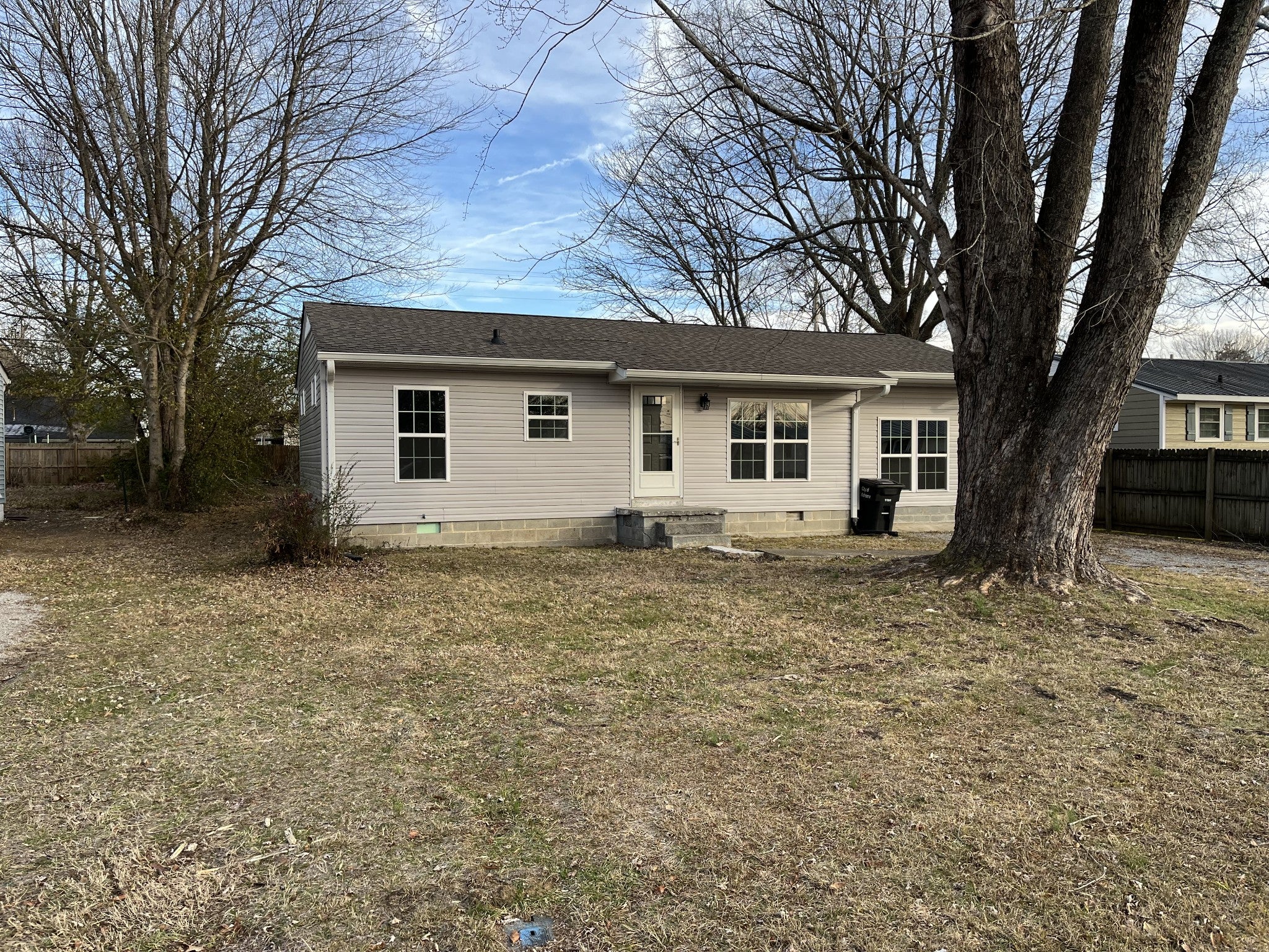 425 Oakwood Rd