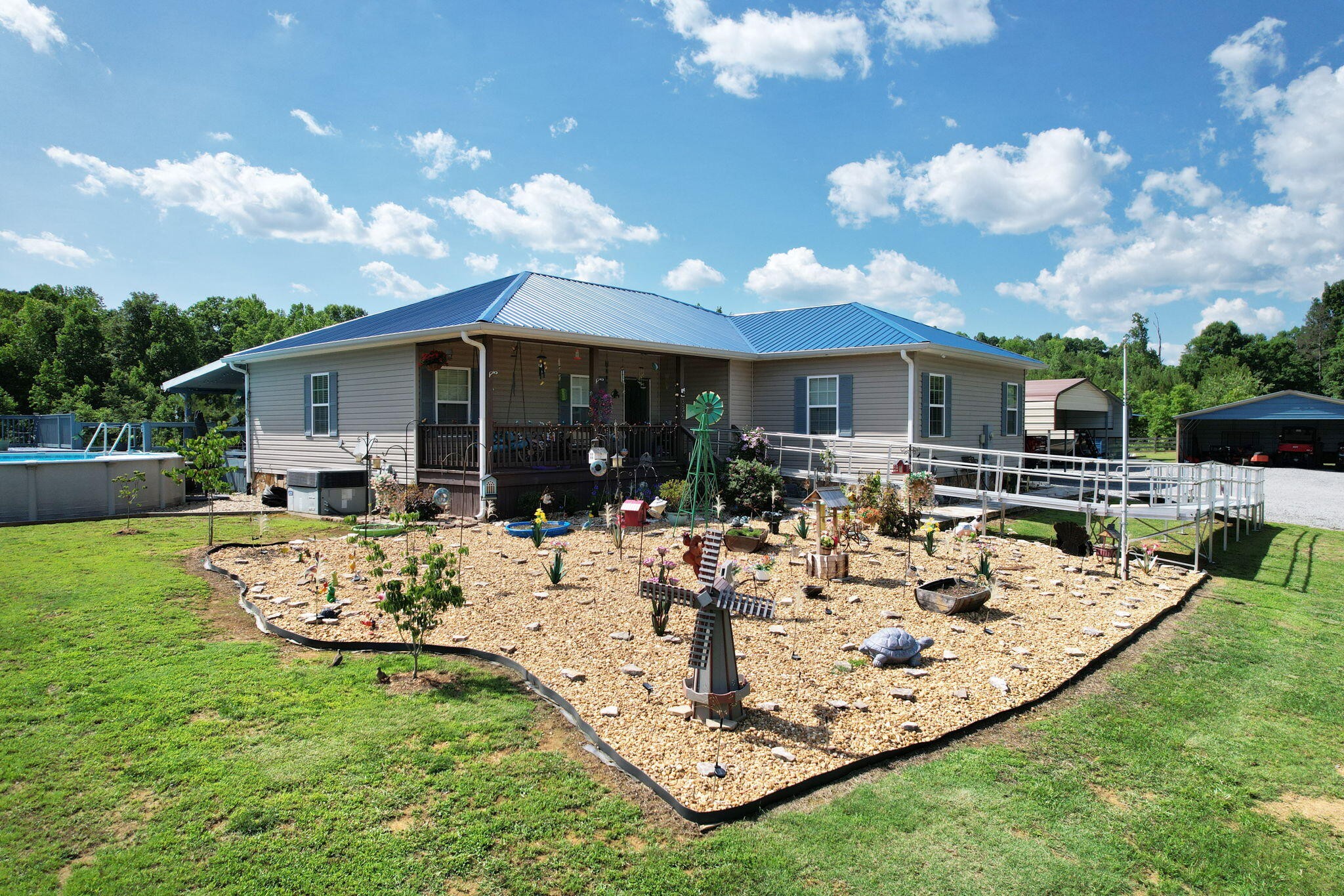 336 County Road 105