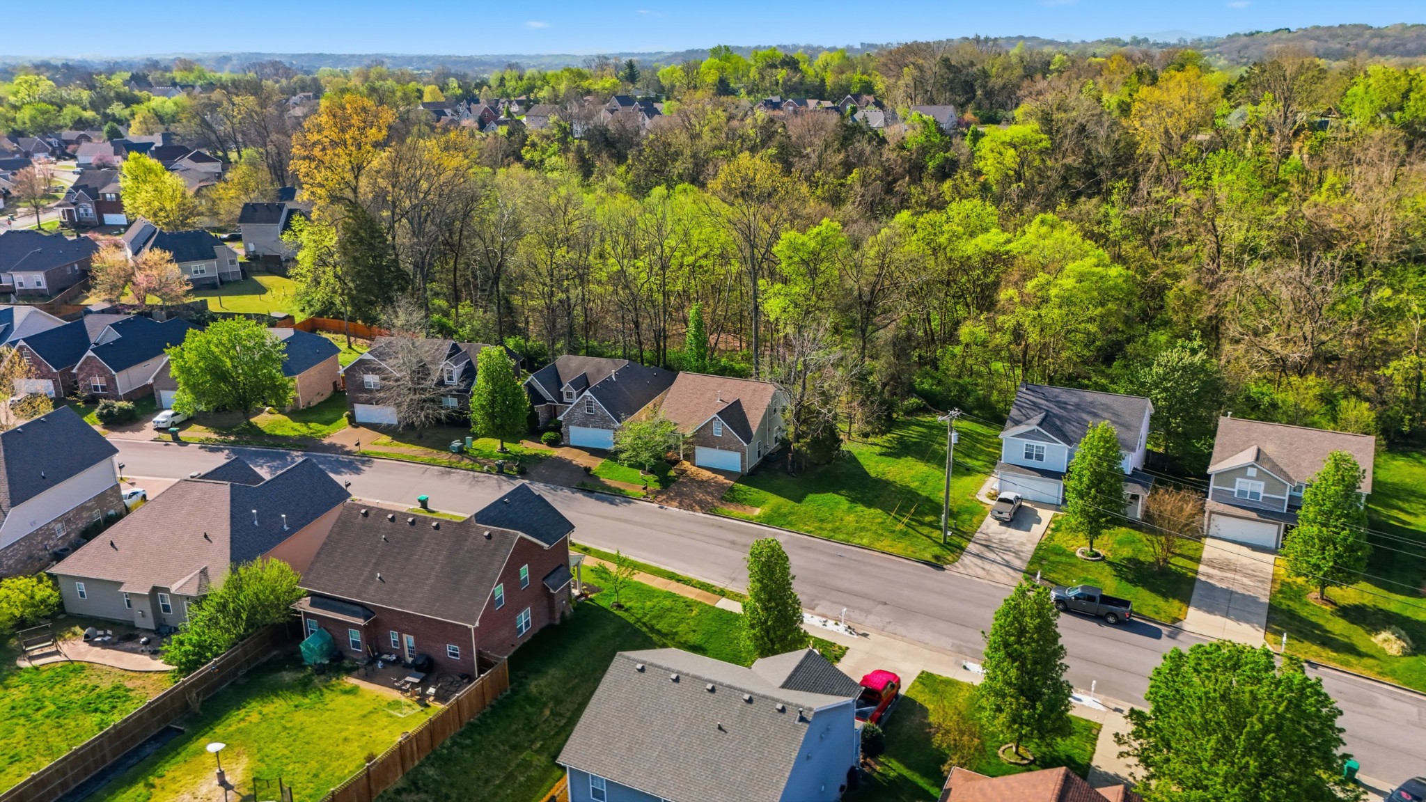 3200 Hidden Creek Dr