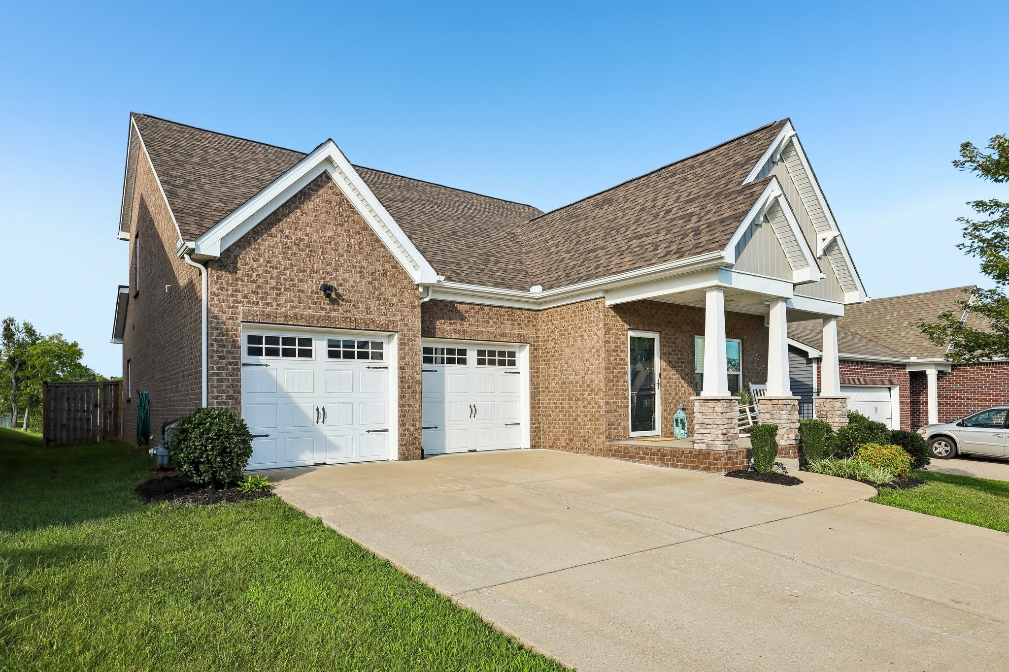 1319 Coates Ln