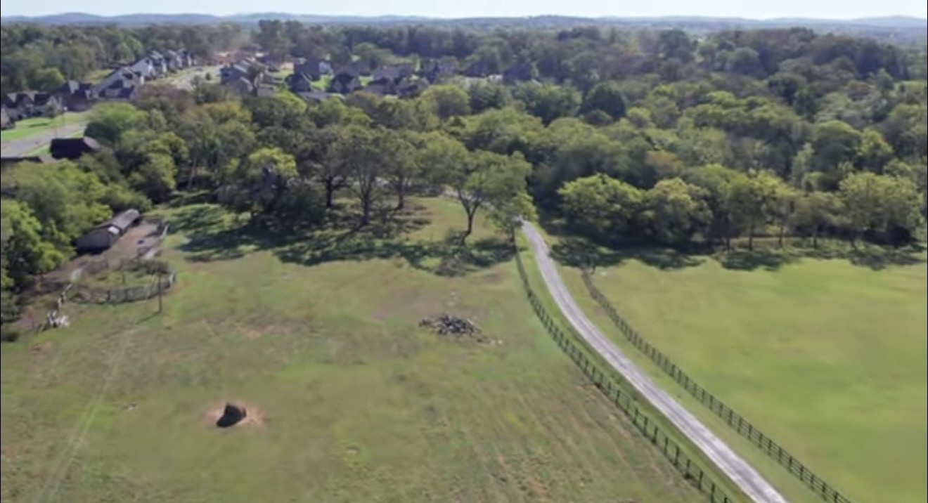 1693 Coles Ferry Pike