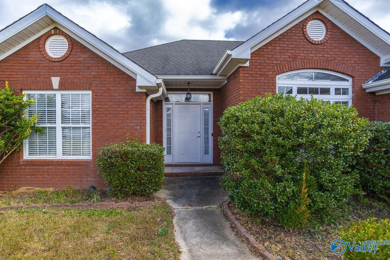 1910 Red Sunset Drive SW