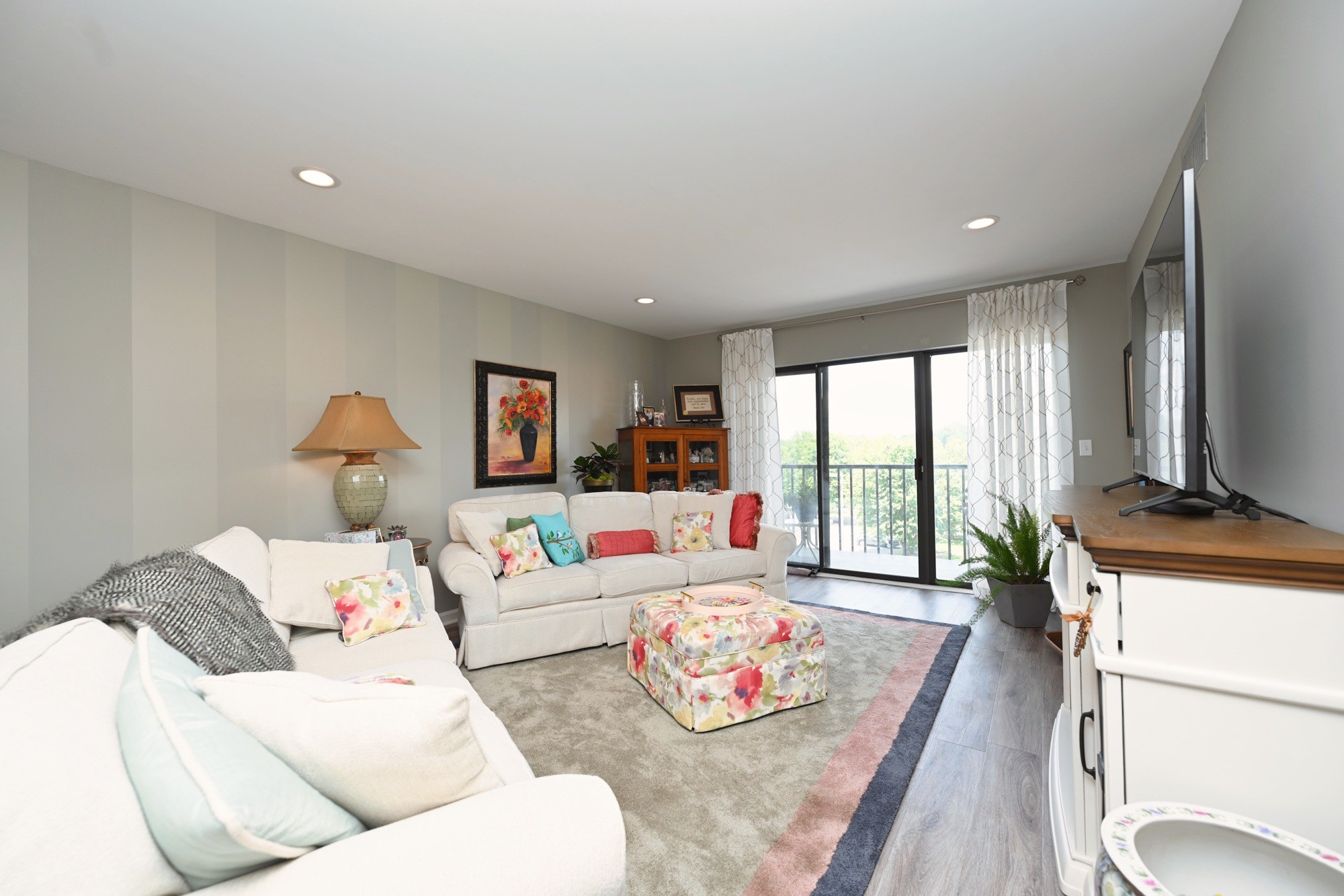 200 Sanders Ferry Rd 2408