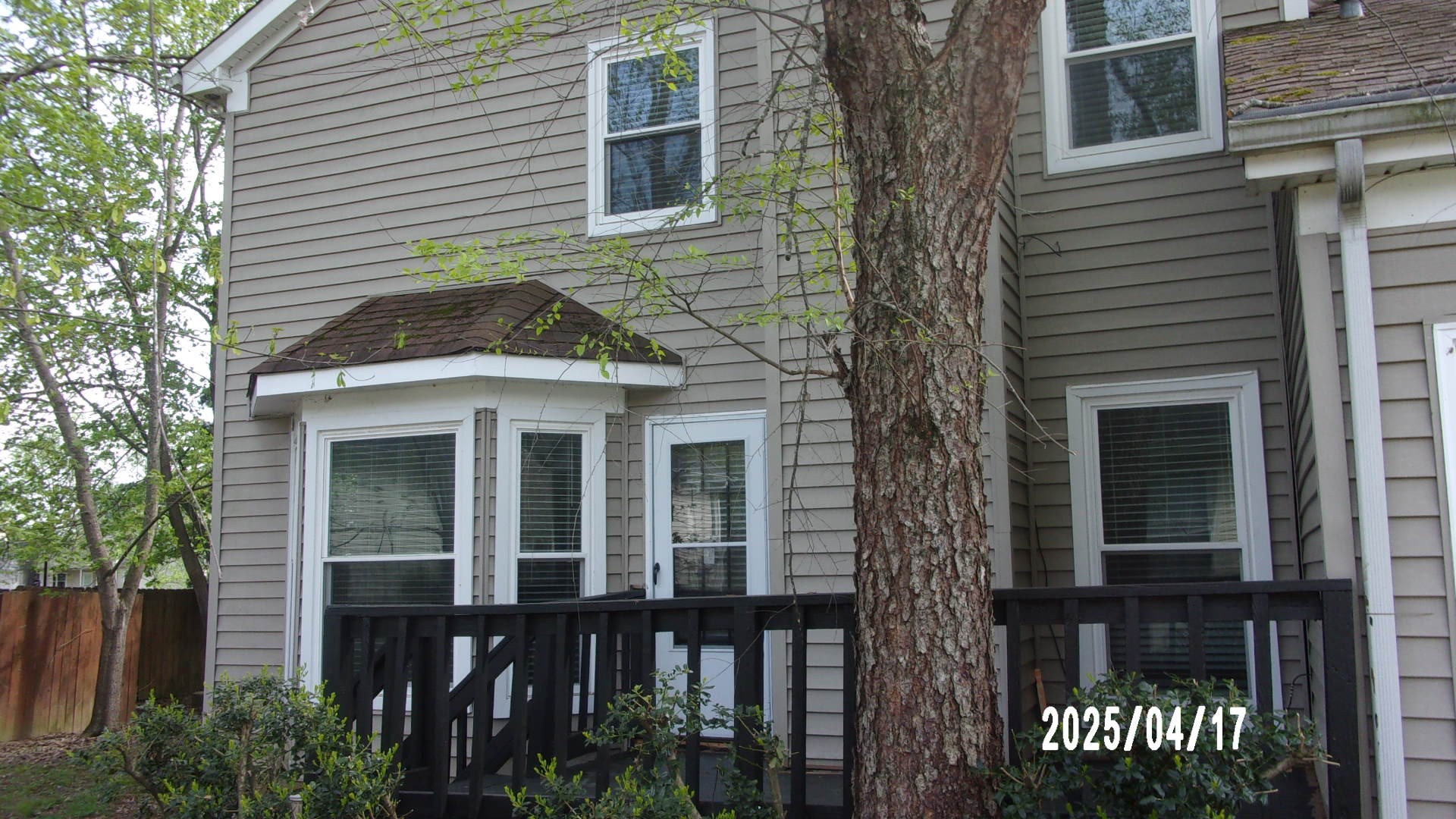 352 N Birchwood Dr