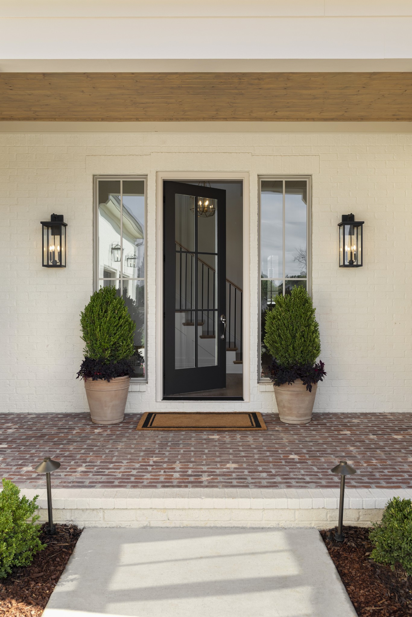 2934 Torrence Trl