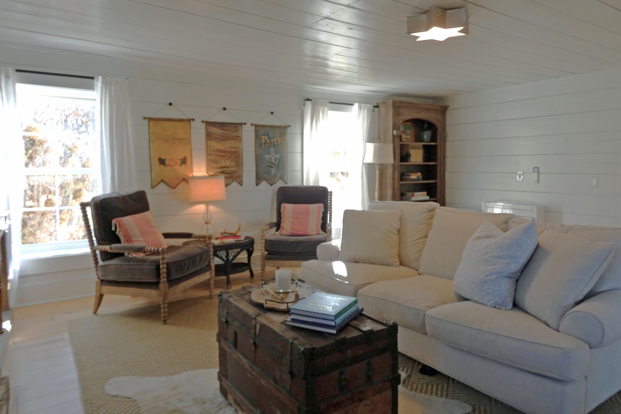 2060 Luther Herald Rd