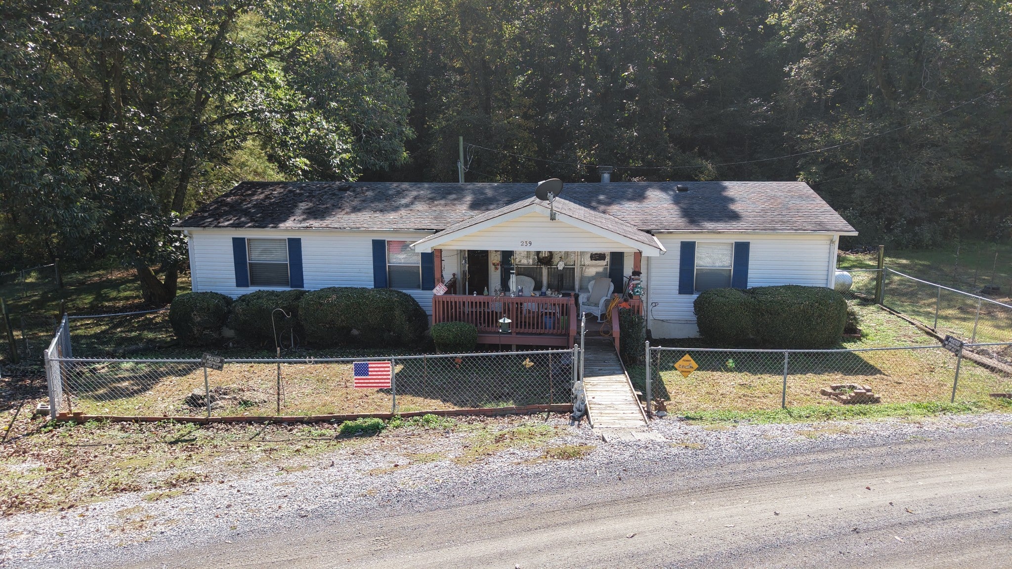 239 Rose Ln