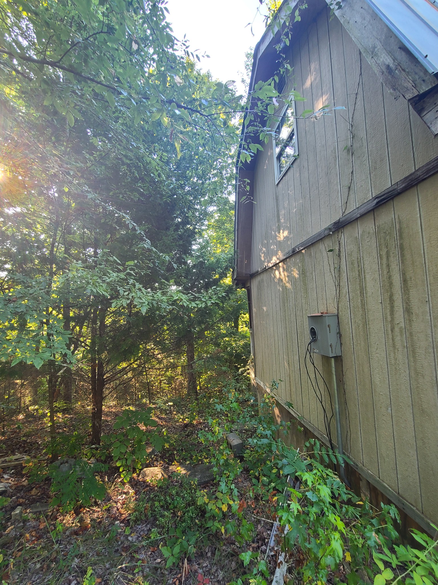 477 Leatherwood Lake Rd