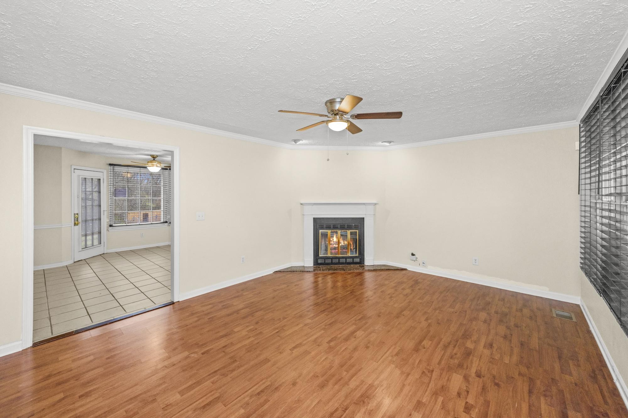 1212 Idlewild Pl