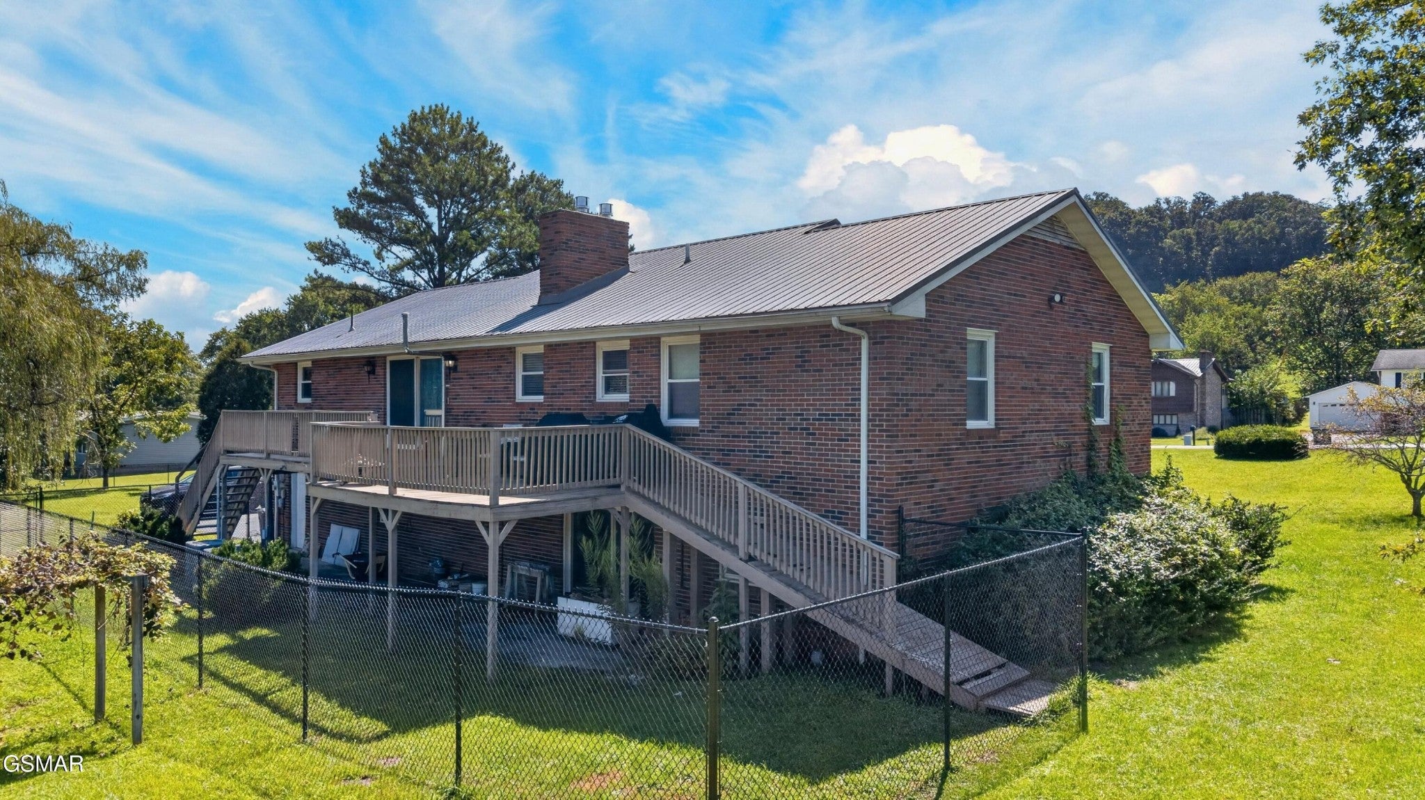 819 Redwood Drive