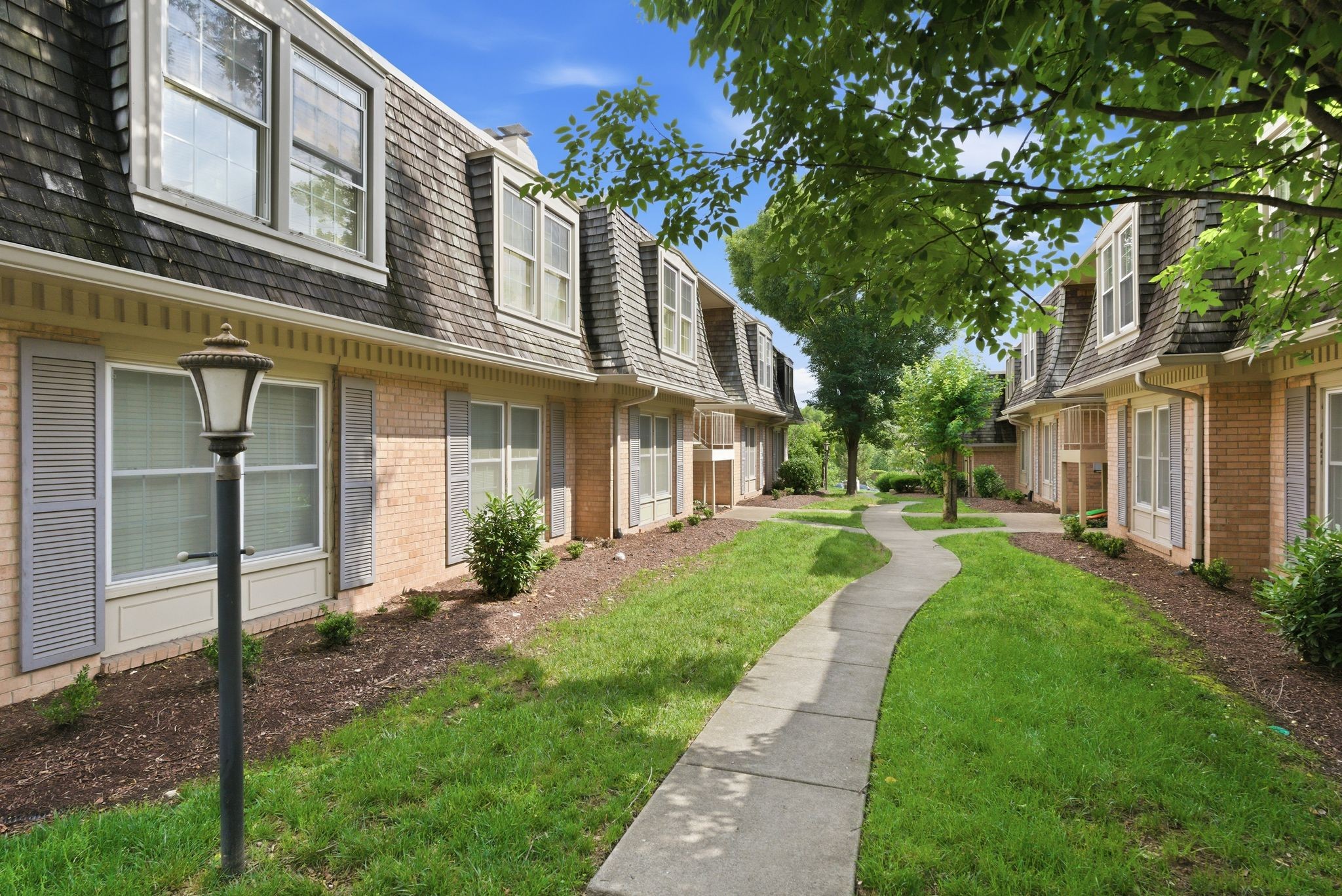 3000 Hillsboro Pike 71