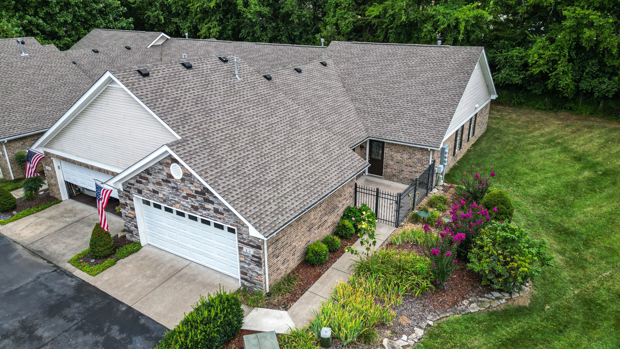 800 Browns Ln L4