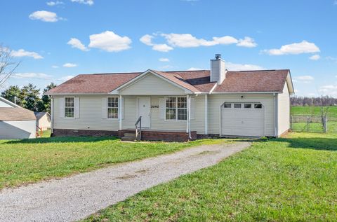 2040 Carneal Ln Oak Grove KY 42262