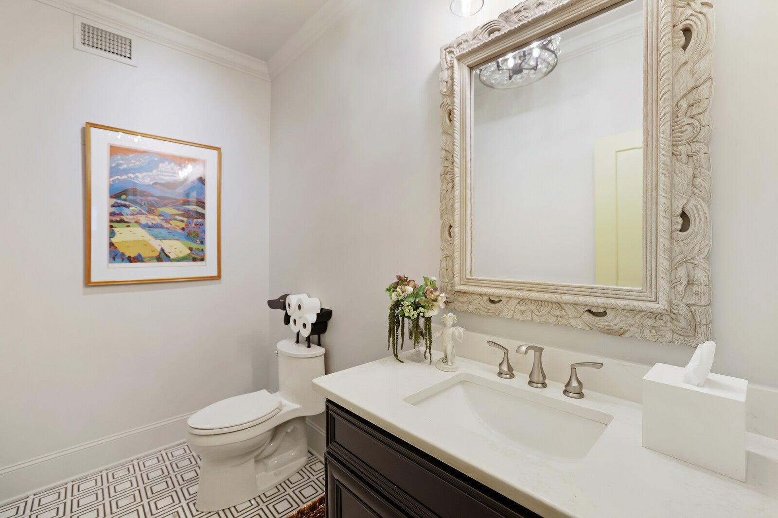 Nashville, Tennessee, 37215, United States, 5 Bedrooms Bedrooms, ,7 BathroomsBathrooms,Residential,Active,2034249