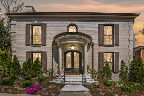 2126 Golf Club Ln Nashville TN 37215