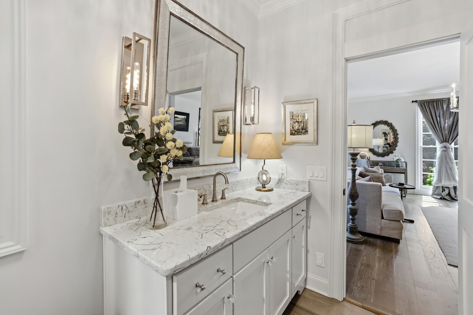 Nashville, Tennessee, 37215, United States, 5 Bedrooms Bedrooms, ,7 BathroomsBathrooms,Residential,Active,2034249