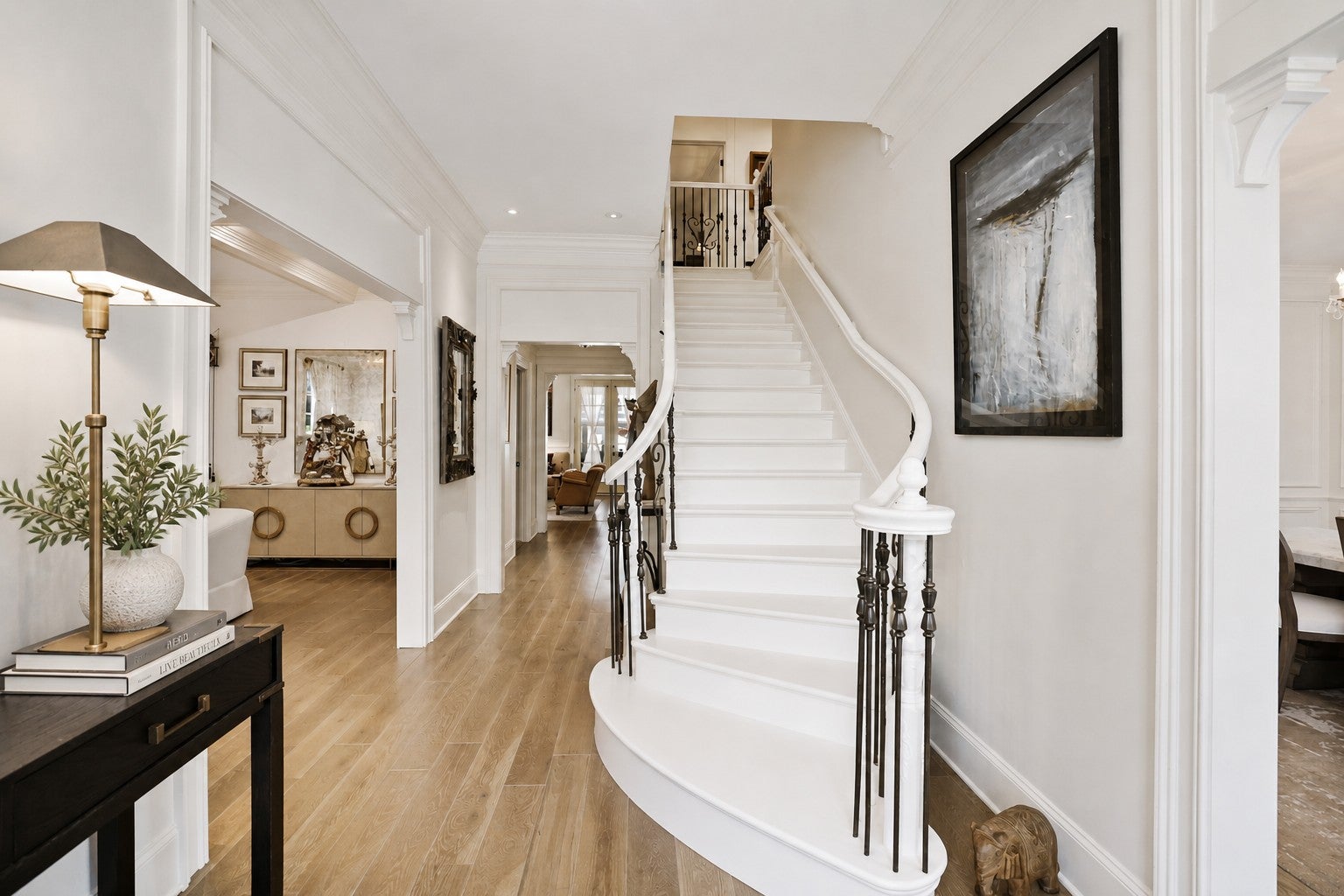 Nashville, Tennessee, 37215, United States, 5 Bedrooms Bedrooms, ,7 BathroomsBathrooms,Residential,Active,2034249