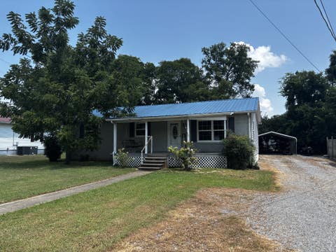 Photo of 714 Alton Ave, Shelbyville, TN 37160 (MLS # 3500845)