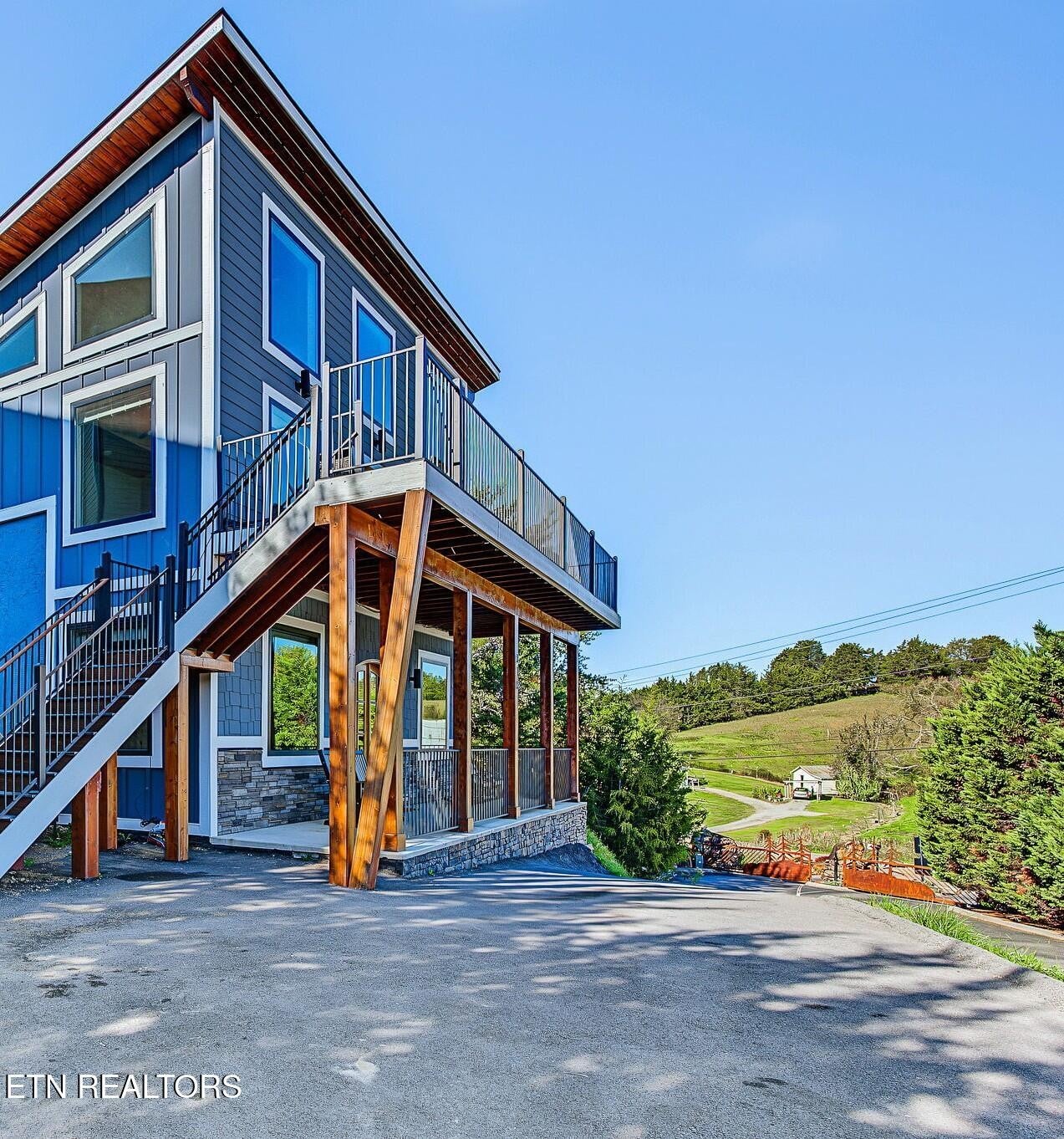 810 Blue Herring Way