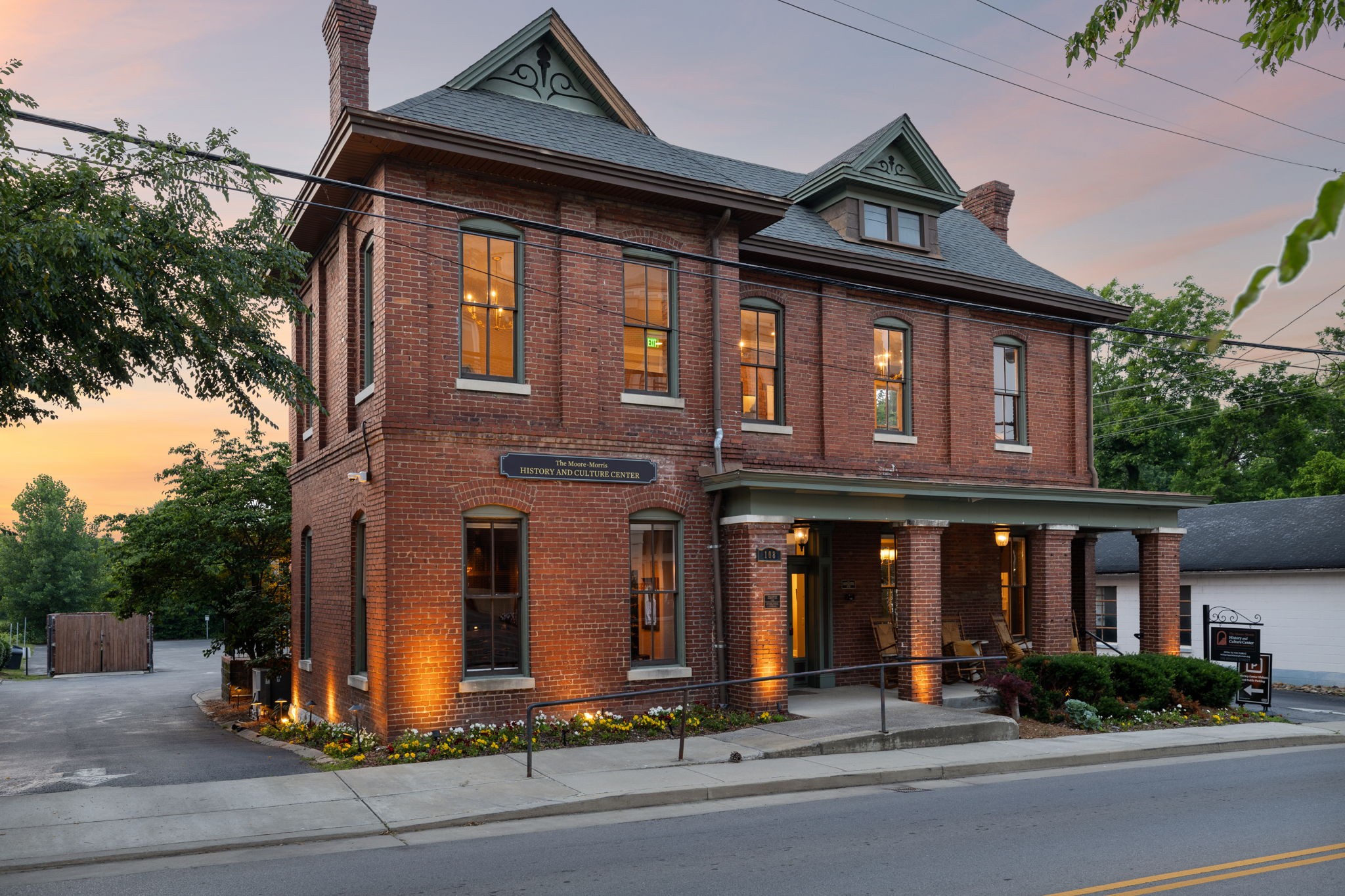 108 Bridge St
