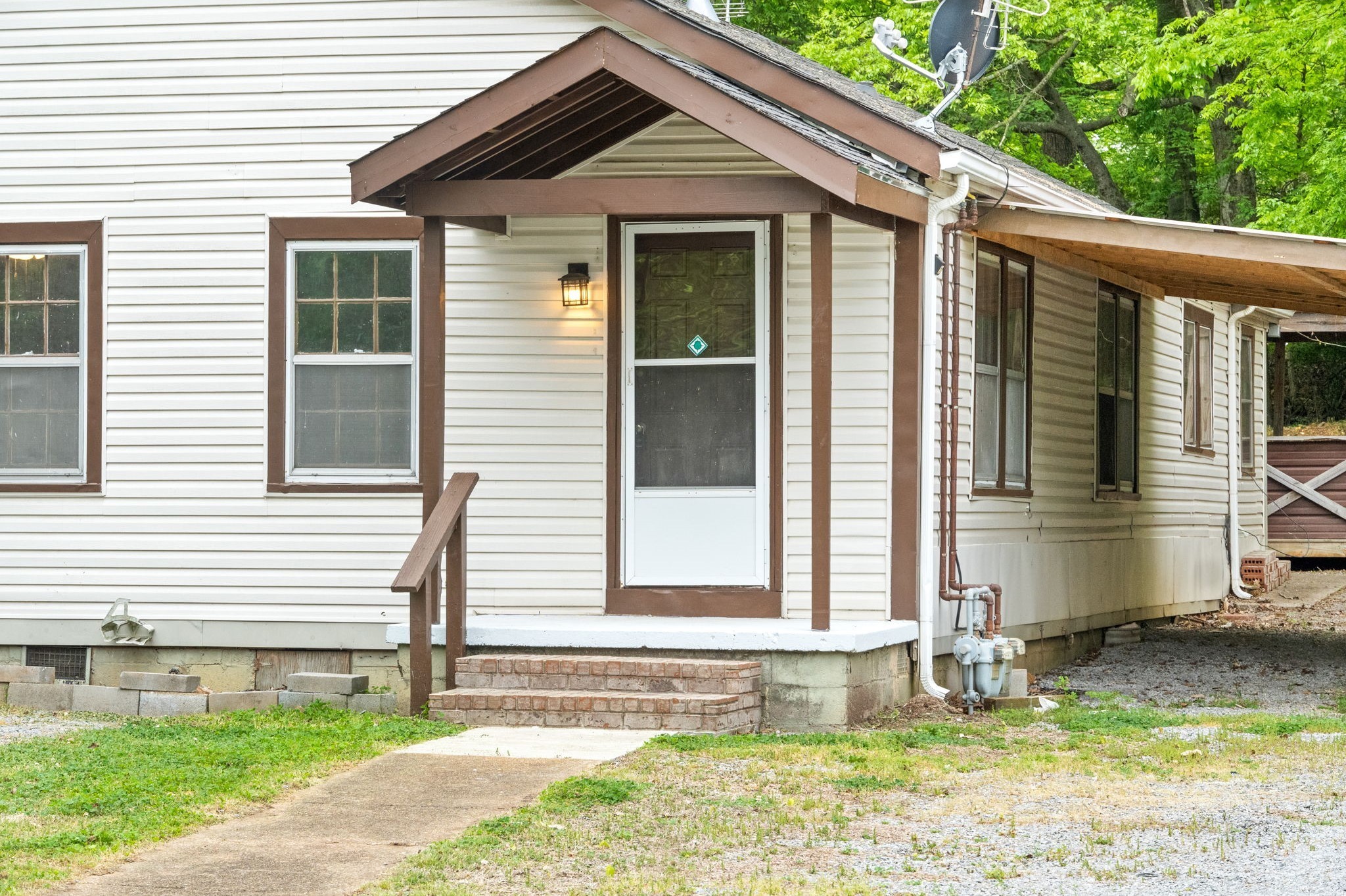 814 Gracey Ave
