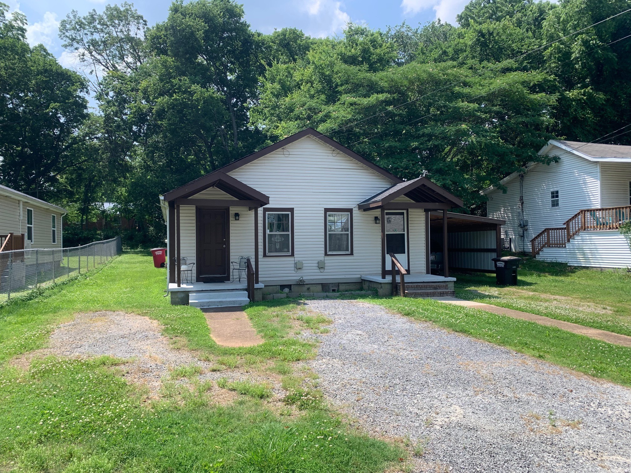 814 Gracey Ave