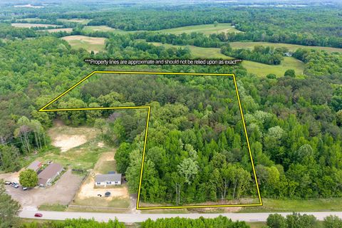 Photo of 0 Highway 200, Lexington, TN 38351 (MLS # 3185384)