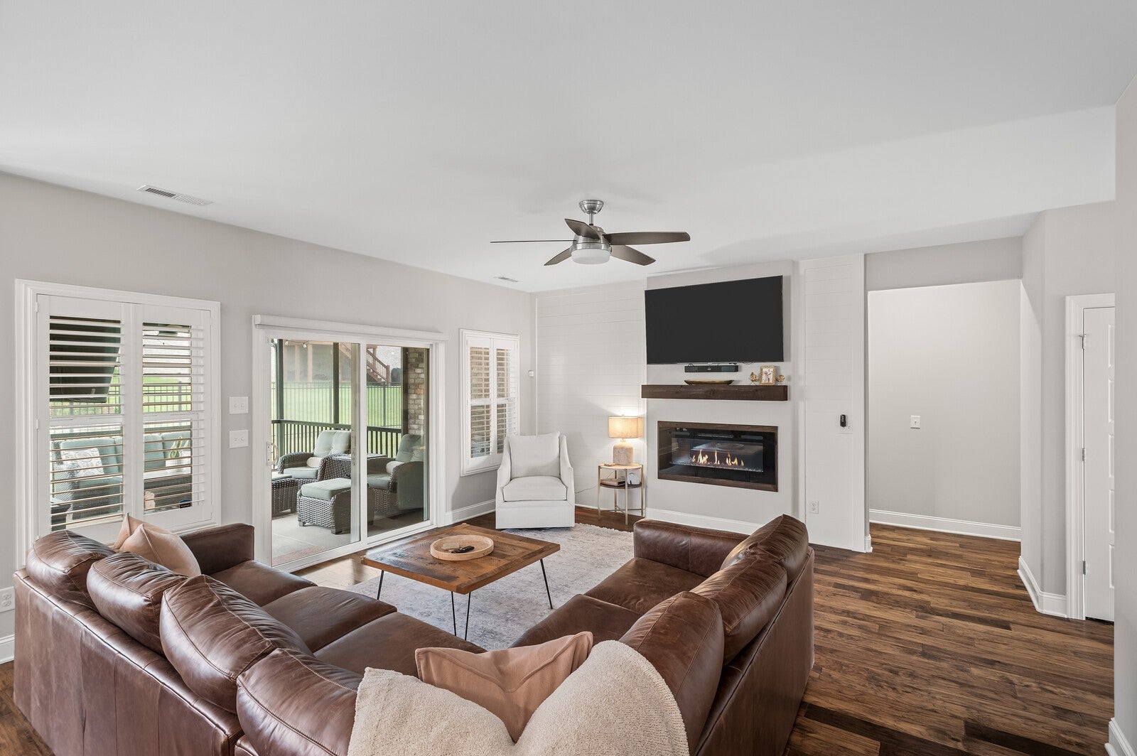 307 Chimney Rdg
