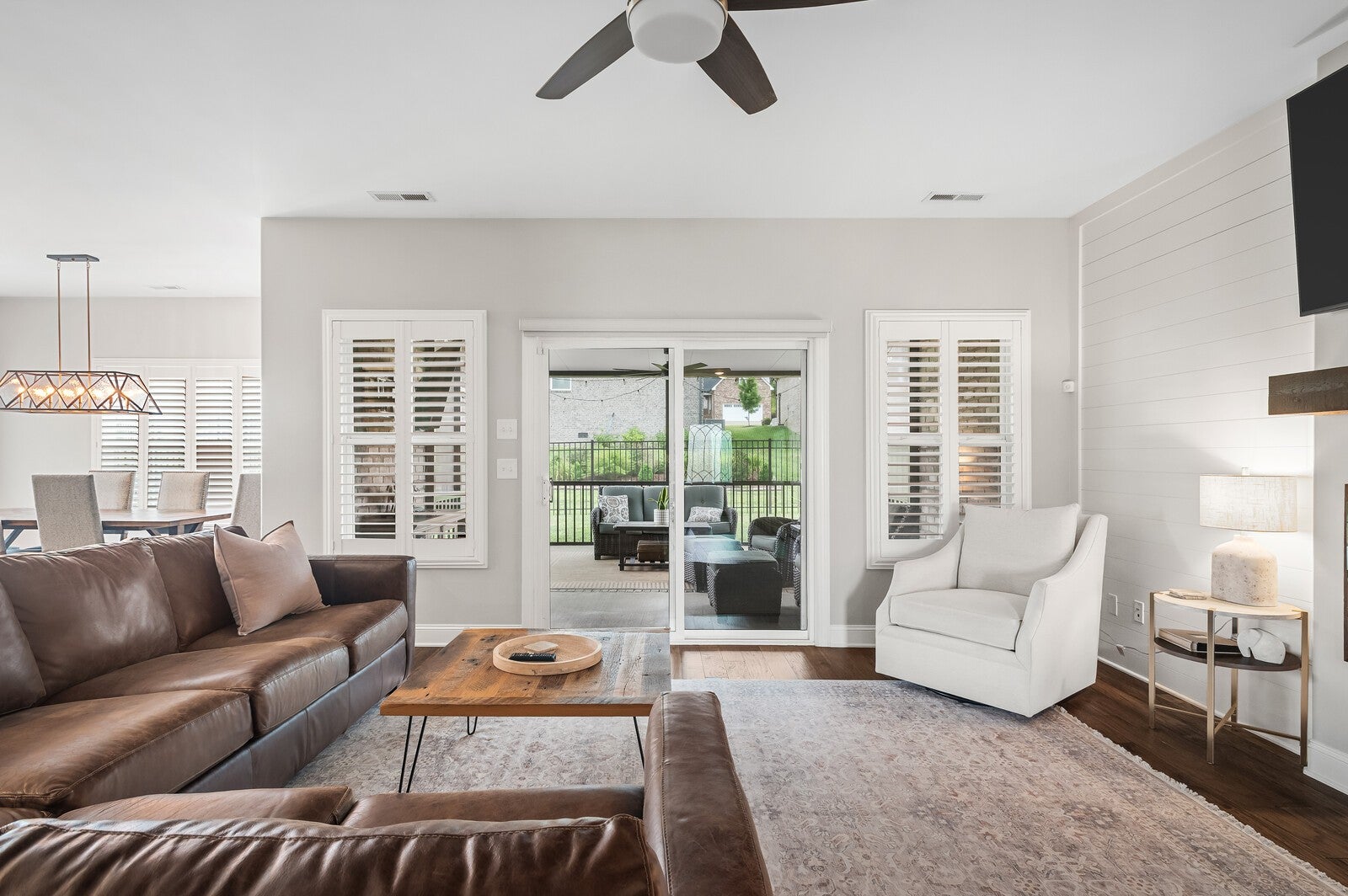 307 Chimney Rdg