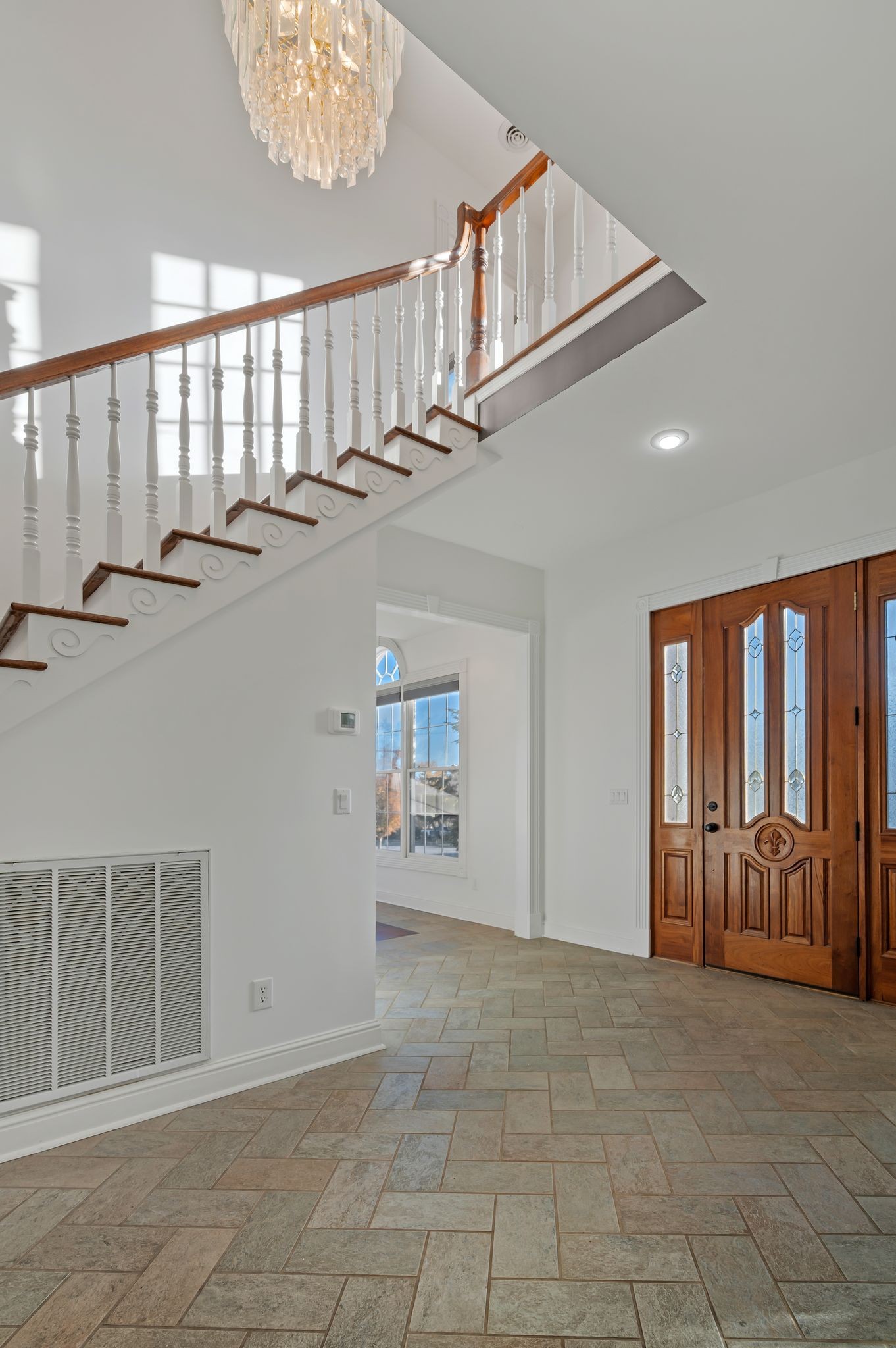 101 Governors Point Boulevard