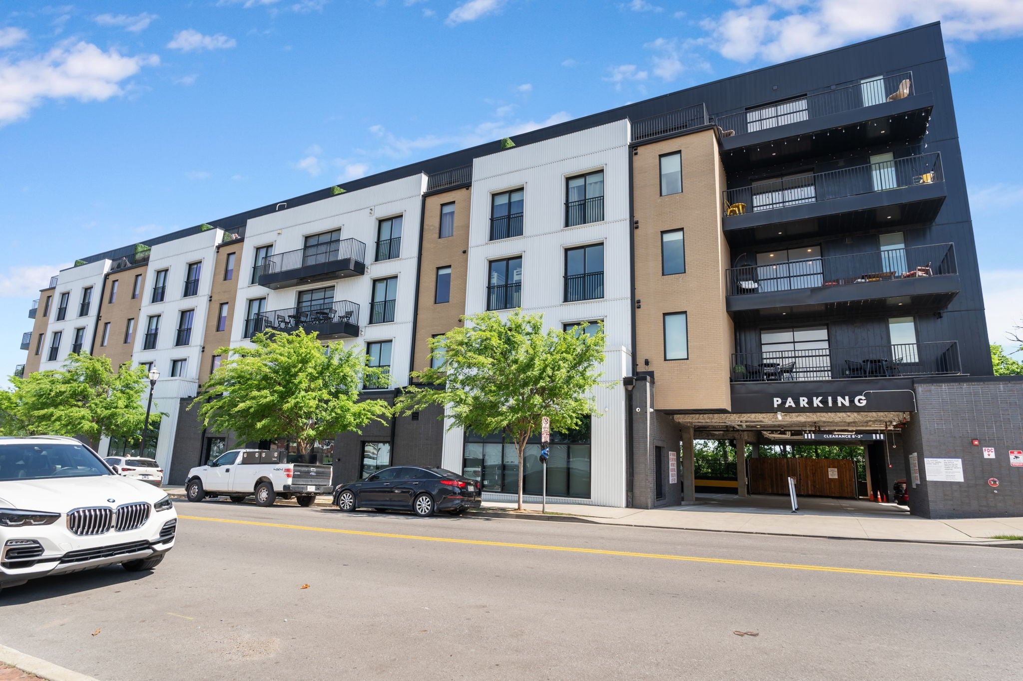 65 Lindsley Ave 302