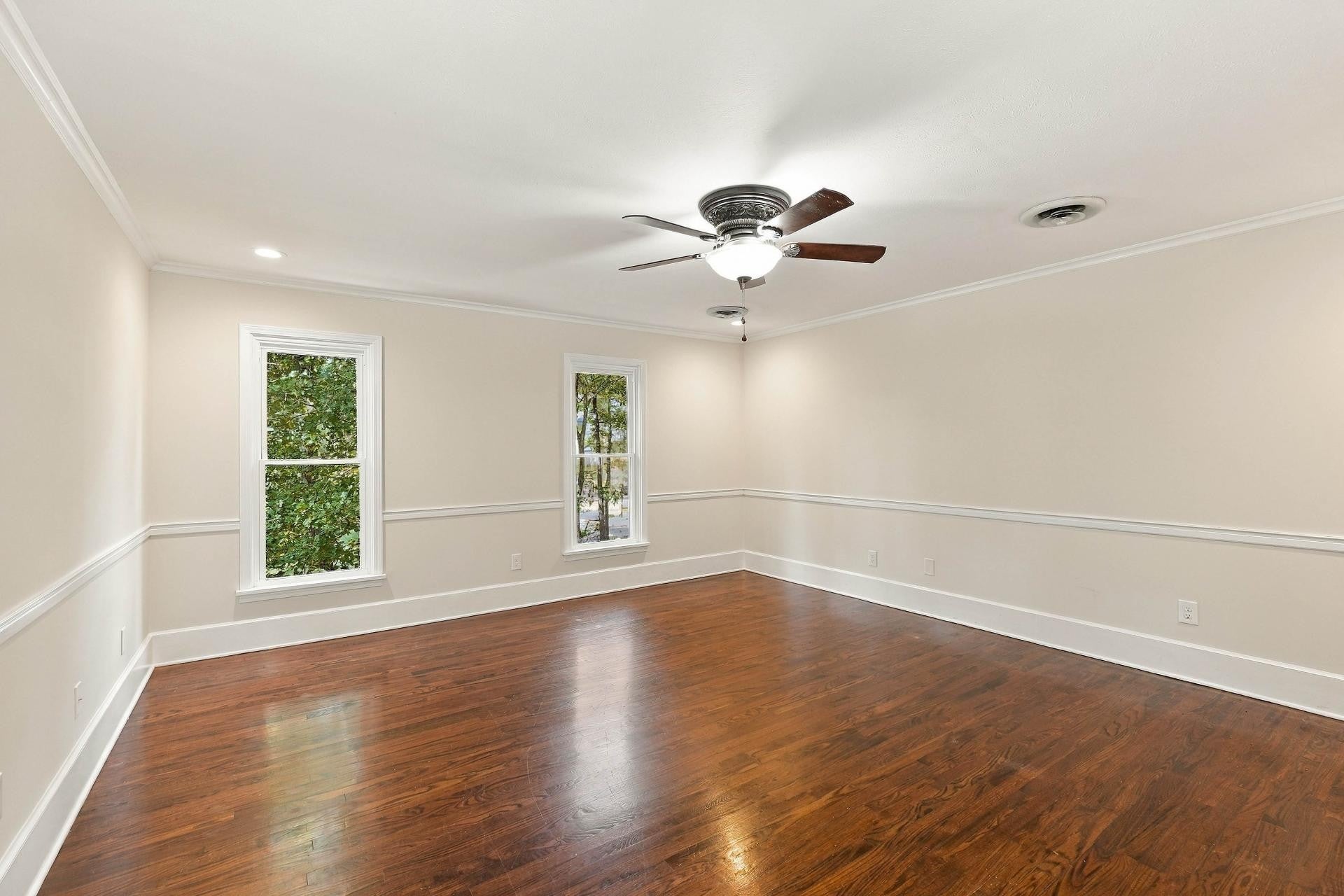 280 Charlotte Ann Dr