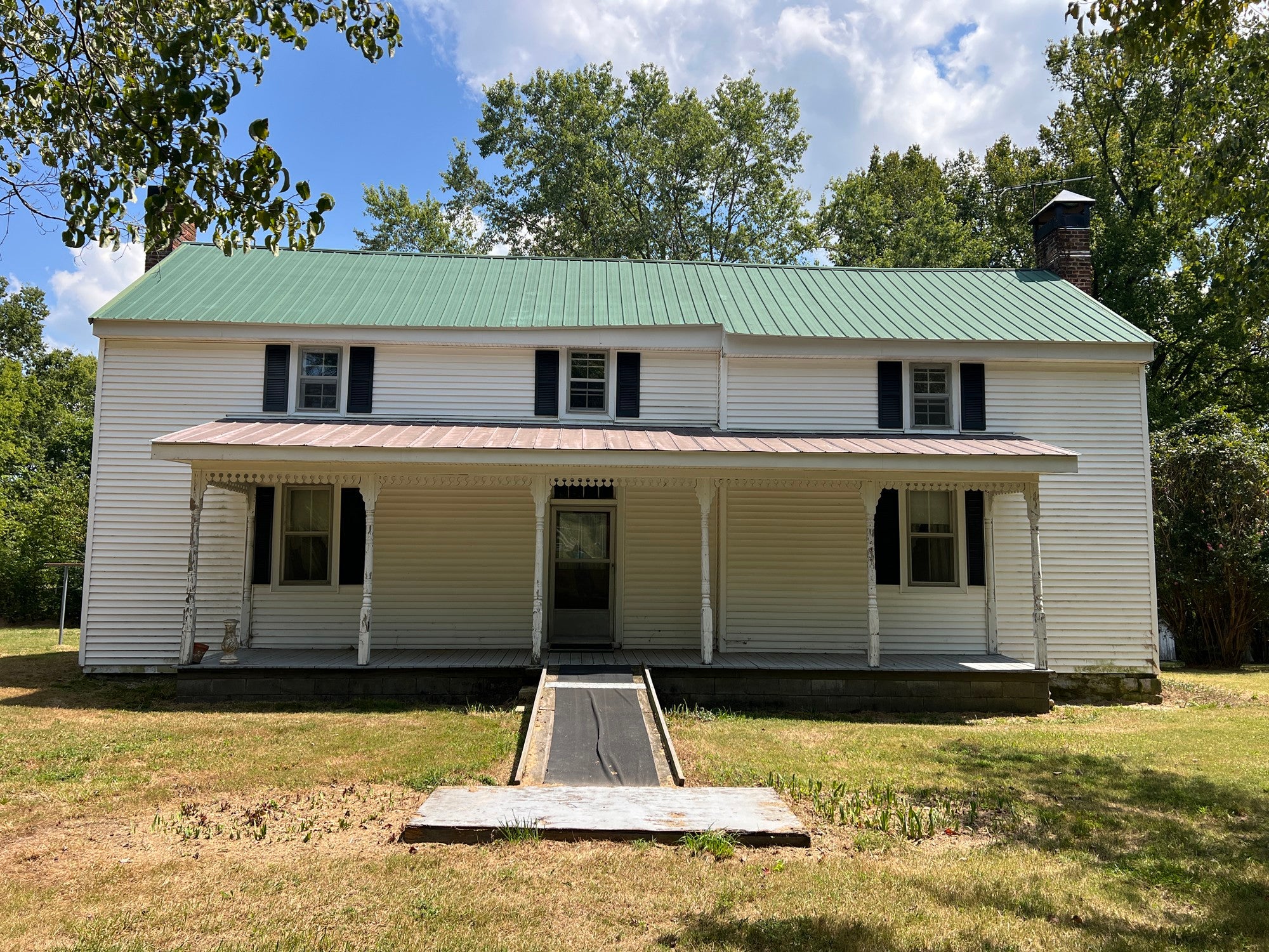 5718 Carters Creek Pike