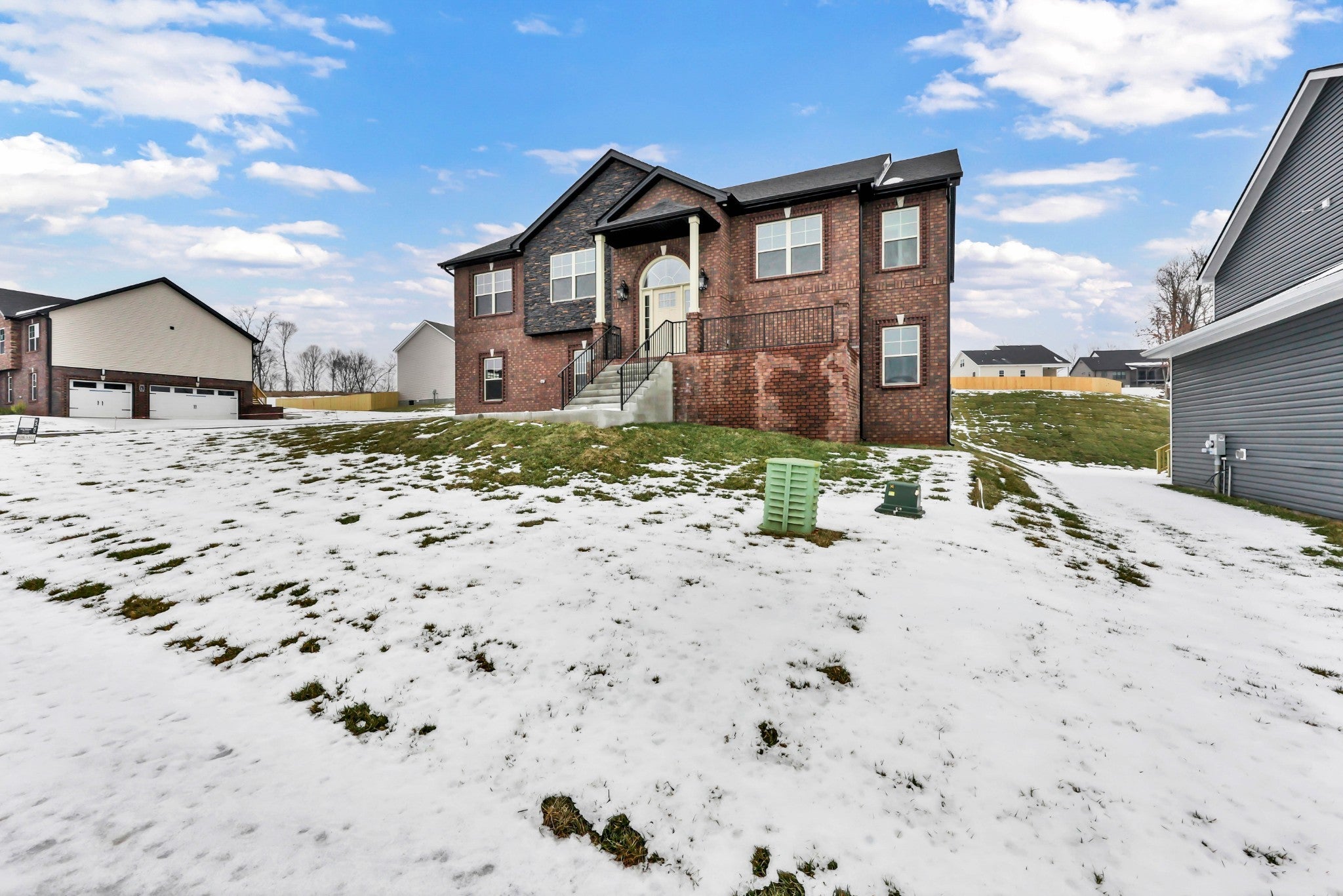 292 Cardinal Creek