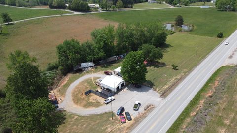 7743 Smithville Hwy Sparta TN 38583