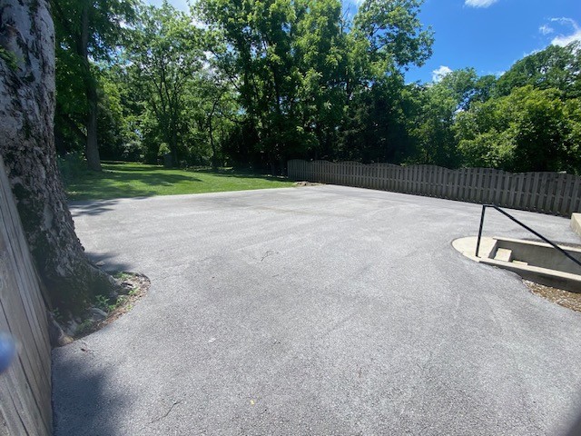 3813 Murphy Rd