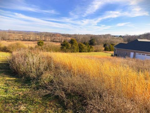 676 Blue Water Dr Cookeville TN 38506