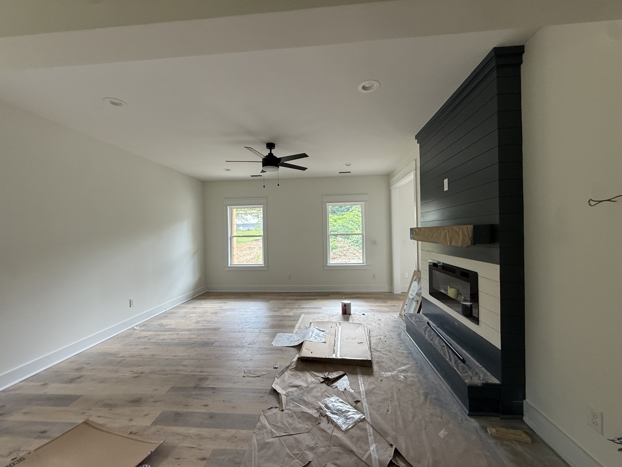 355 Summitville
