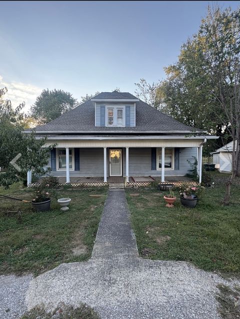 116 North St Portland TN 37148