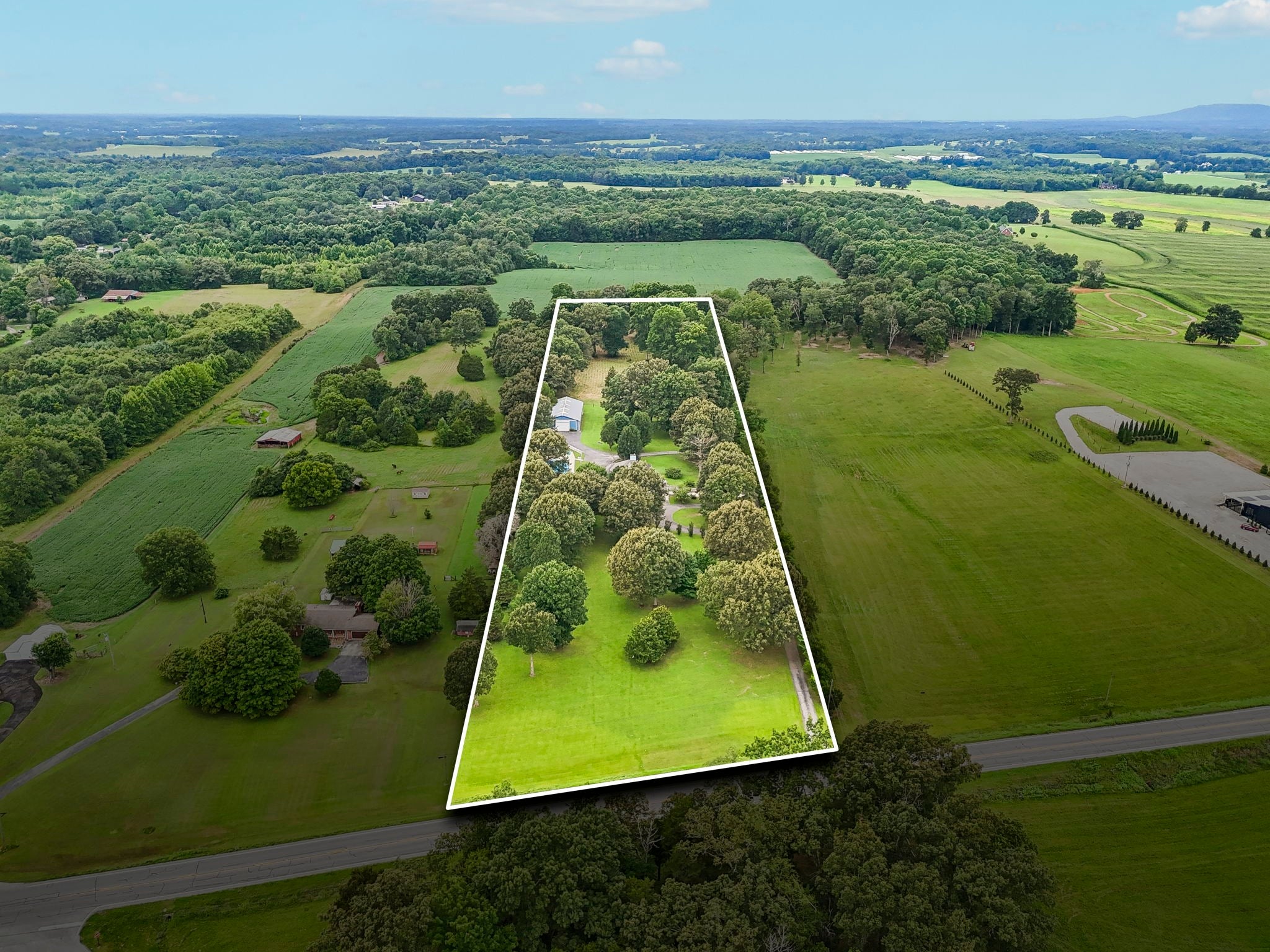 5455 Smithville Hwy