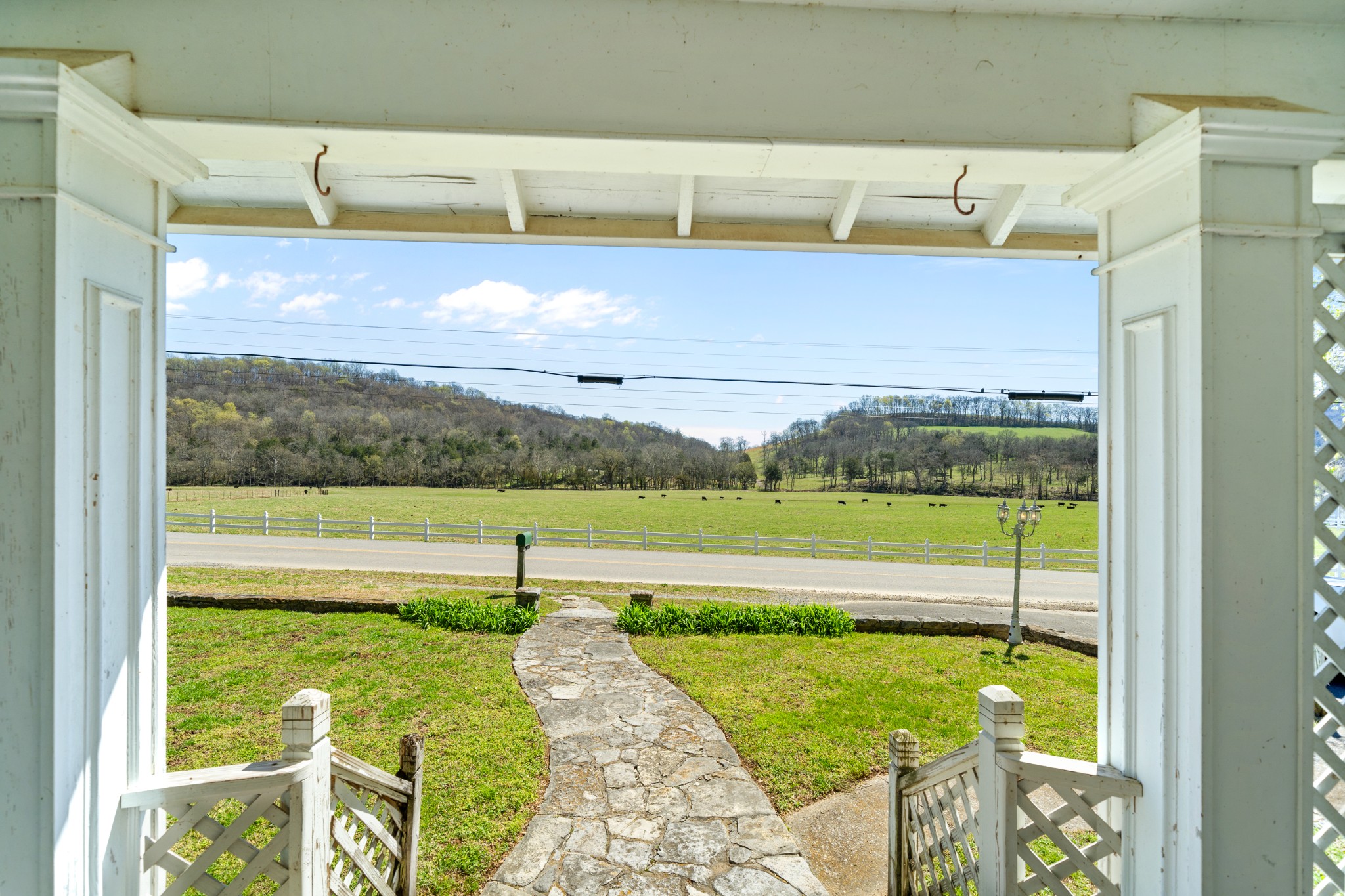 290 Mimosa Rd